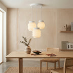 Tengai Trio Lámpara de Techo — iluminada en un salón