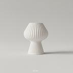 Lámpara de Mesa Satori — encendida con luz cálida