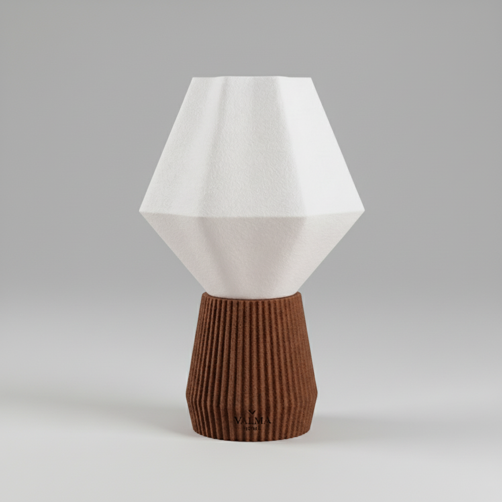 Lámpara de Mesa Oboro — encendida con luz cálida