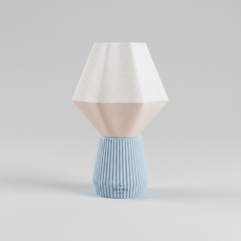 Lámpara de Mesa Oboro de Valma Home, fabricada en España